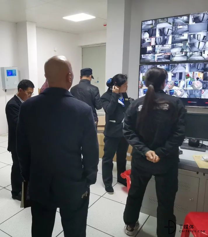 配图4 : 娄底紫旭名园智慧小区建设项目运维现场.jpeg