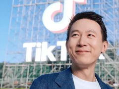 Work Buddy爆火，张一鸣紧急召回周受