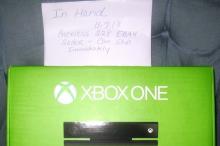 微软物流出错,三名玩家提前收到Xbox One